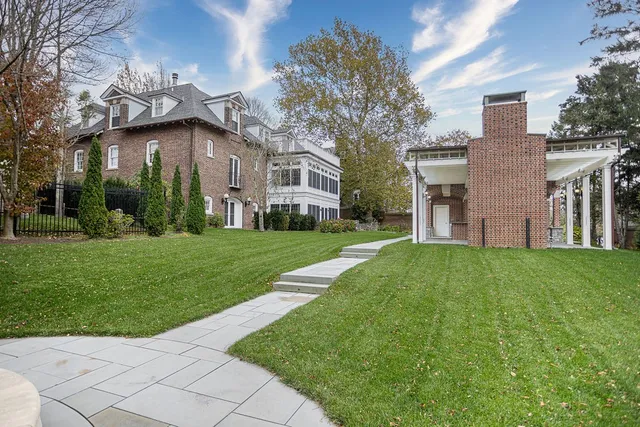 $4,750,000 | 63 Coggeshall Avenue, Newport, RI 02840