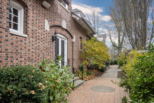 $4,750,000 | 63 Coggeshall Avenue, Newport, RI 02840