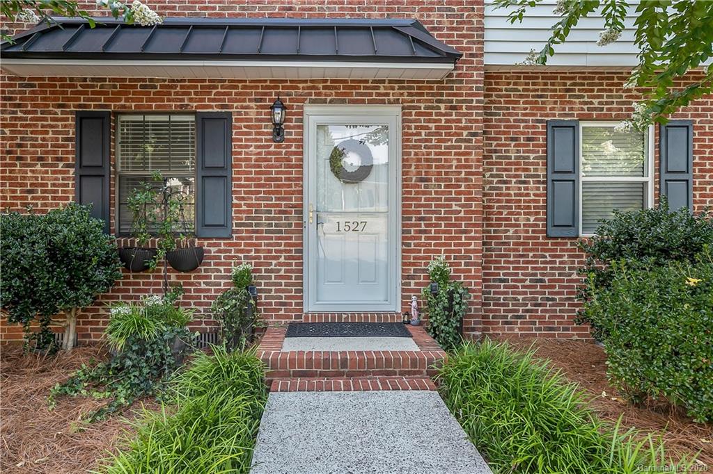1527 South Point Road, Unit 11 Belmont, NC 28012 - Photo 1 of 18 Gallery Image 1