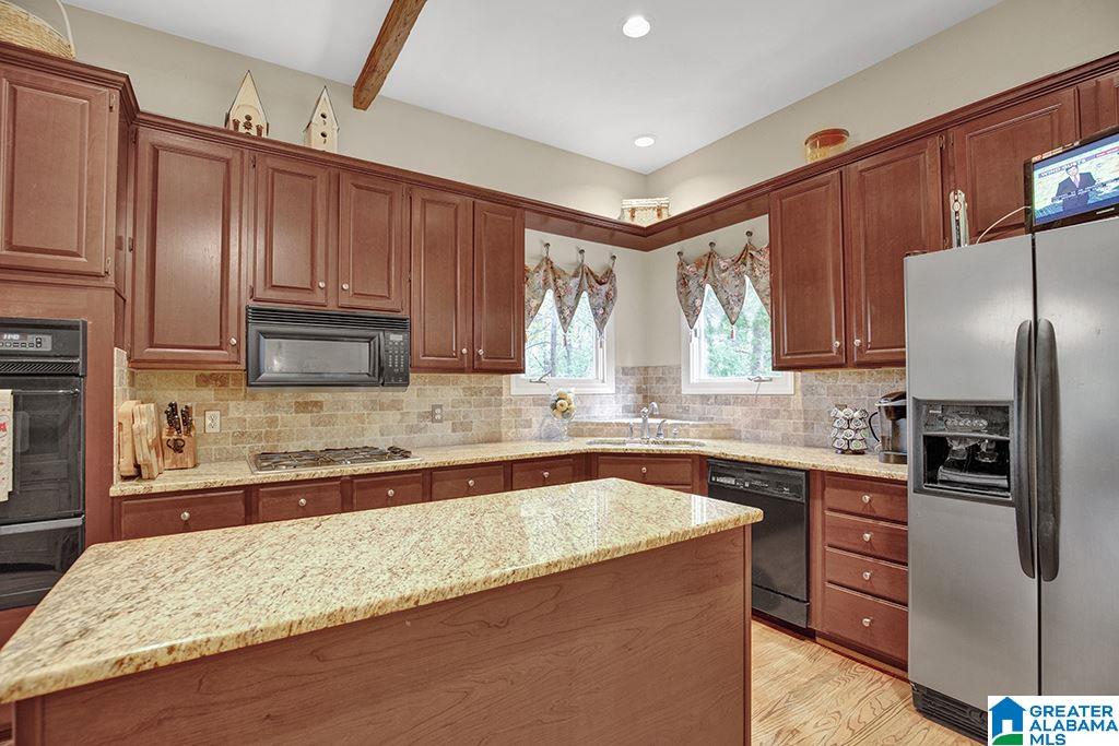 160 Oakmont Road Birmingham, AL 35244 - Photo 24 of 36