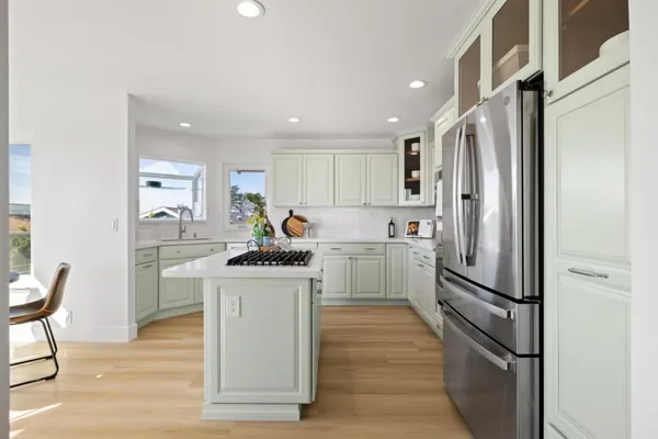 $3,499,999 | 211 Washington Boulevard, Half Moon Bay, CA 94019