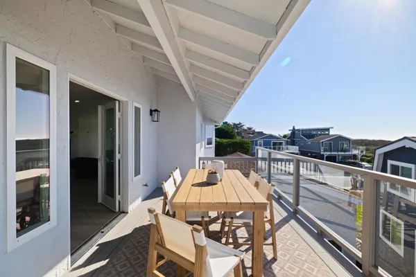 $3,499,999 | 211 Washington Boulevard, Half Moon Bay, CA 94019