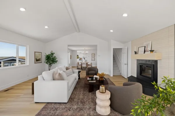 $3,499,999 | 211 Washington Boulevard, Half Moon Bay, CA 94019