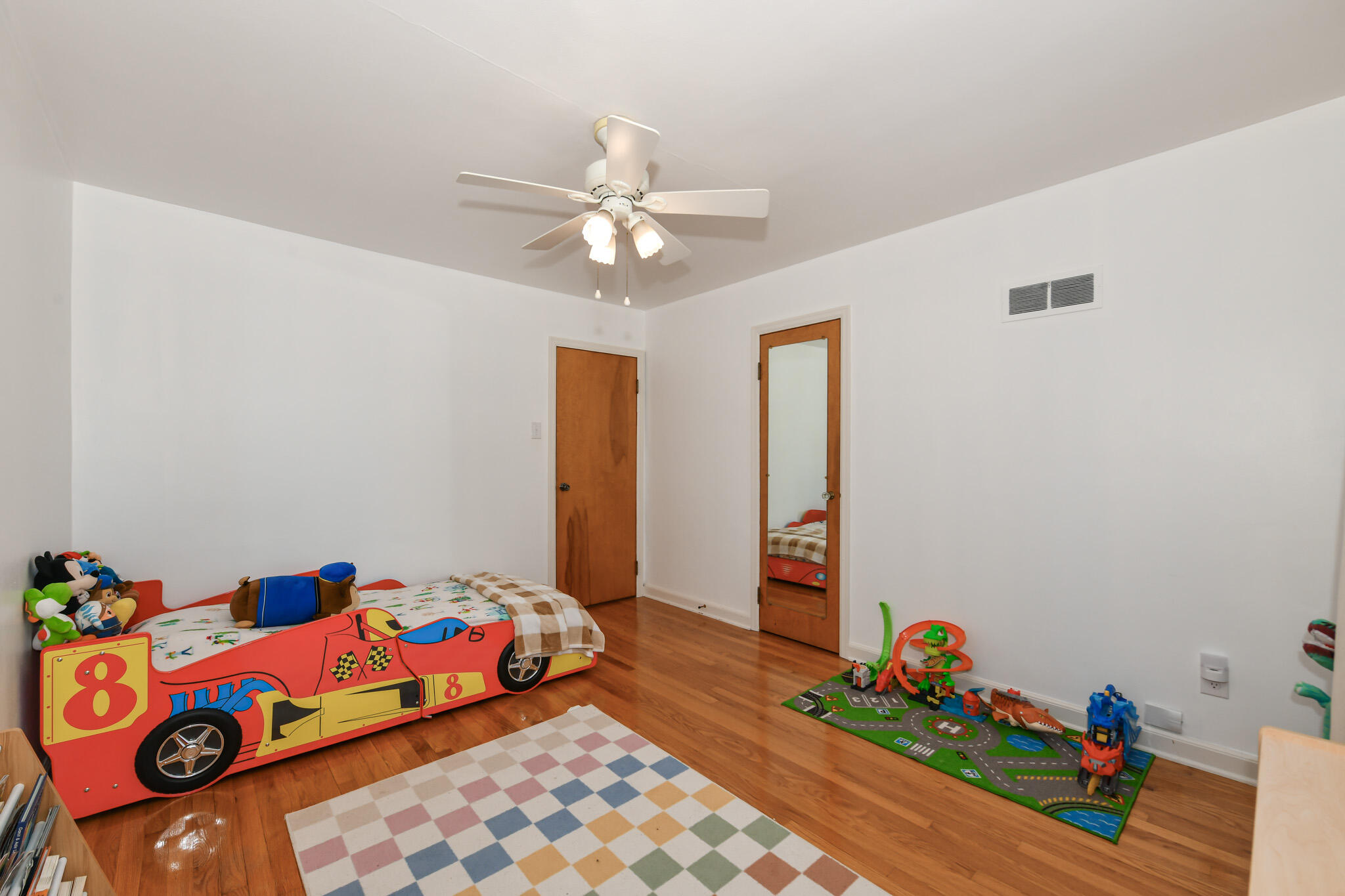 2919 North 89th Street Milwaukee, WI 53222 - Photo 19 of 37 HEN_ (21)