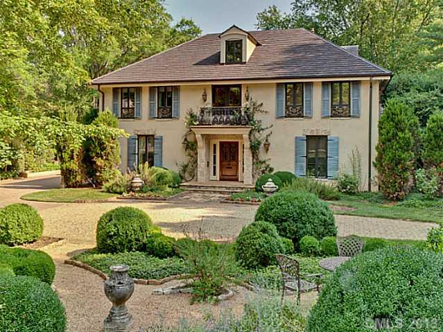 806 Ardsley Road Charlotte, NC 28207 - Photo 1 of 13 Gallery Image 1