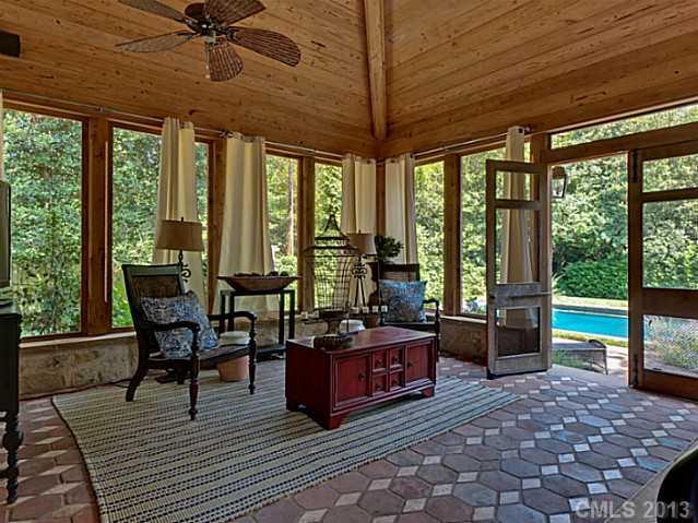 806 Ardsley Road Charlotte, NC 28207 - Photo 11 of 13 Gallery Image 11