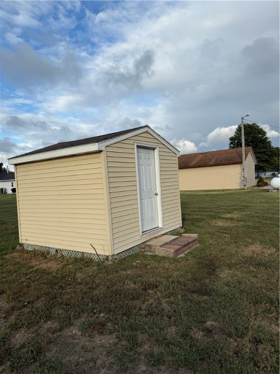 9313 North 1000th Road Effingham, IL 62401 - Photo 22 of 30 Storage shed