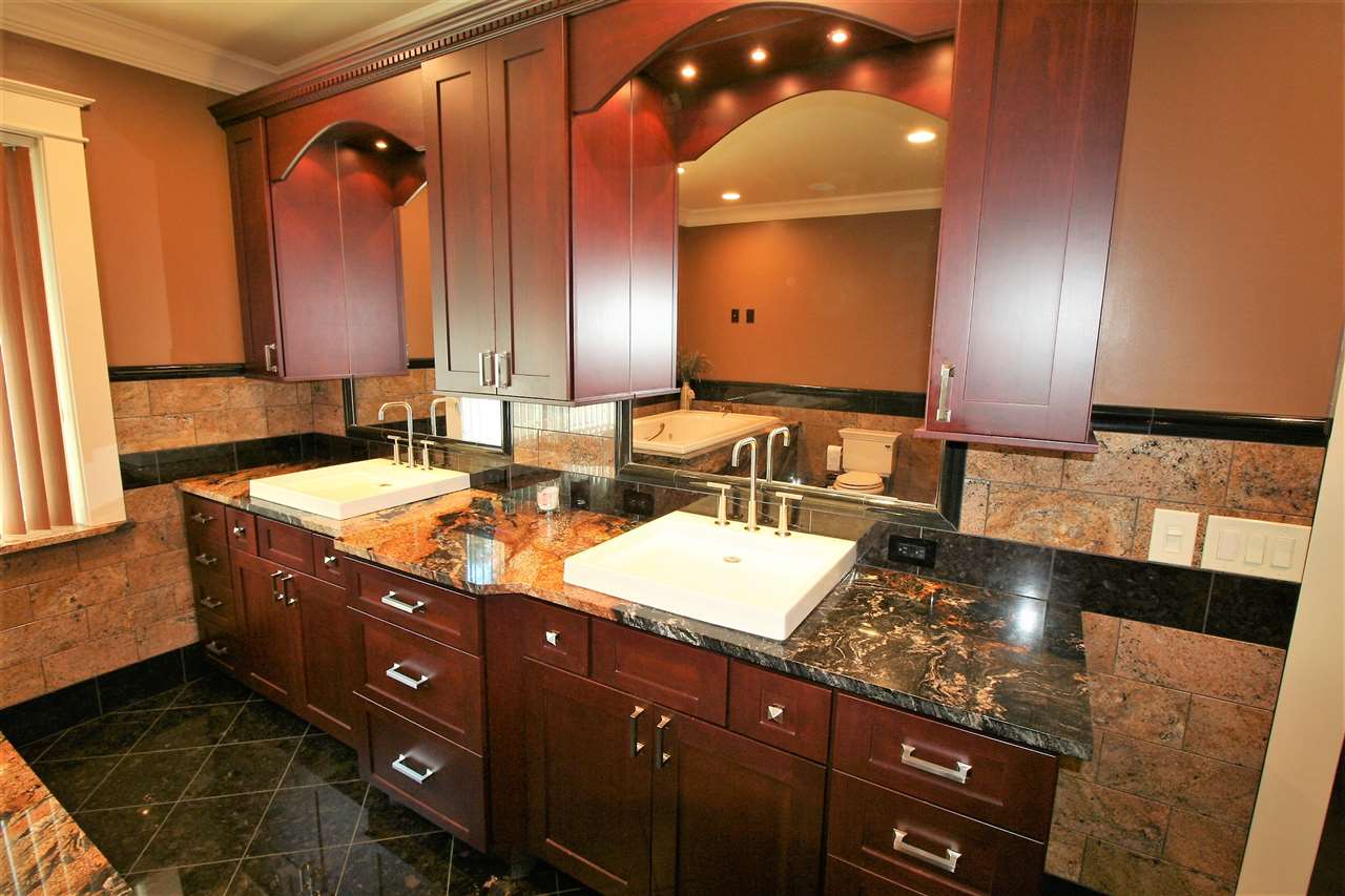 7910 South Hangman Valley Road Spokane, WA 99224 - Photo 10 of 20 Gallery Image 10