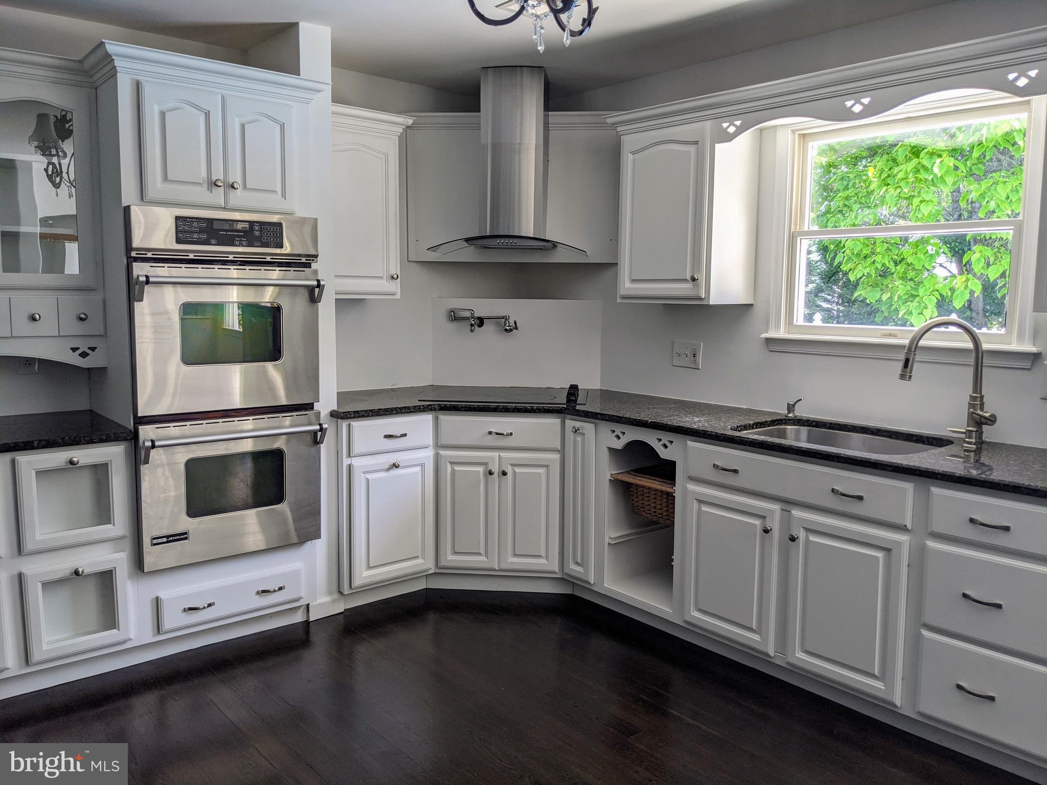 1189 Charter Road Warminster, PA 18974 - Photo 11 of 74 Kitchen