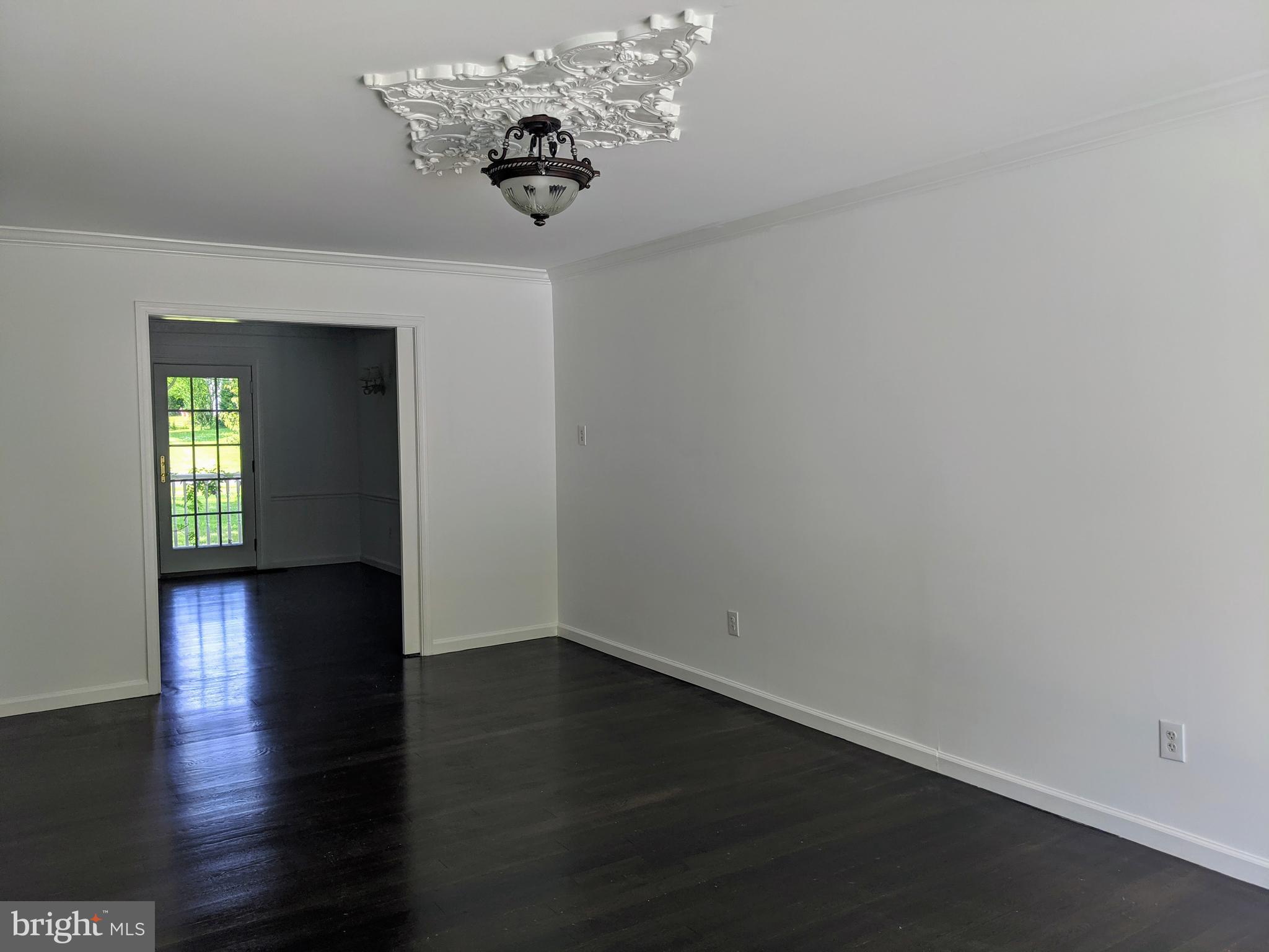 1189 Charter Road Warminster, PA 18974 - Photo 21 of 74 Dining room