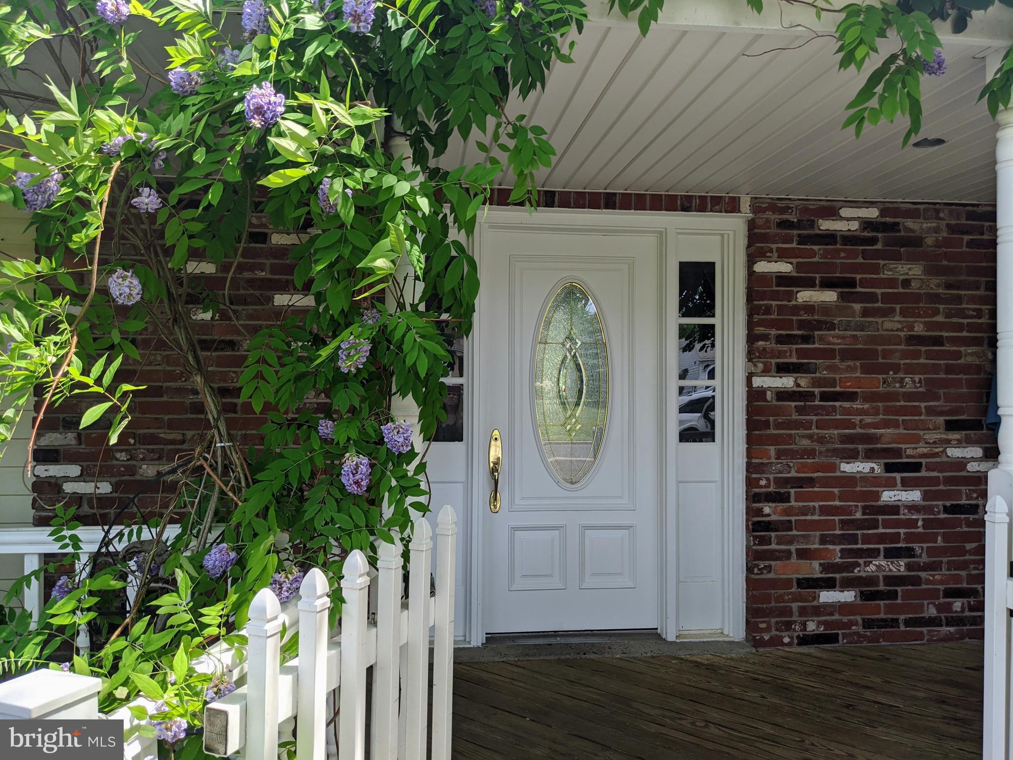 1189 Charter Road Warminster, PA 18974 - Photo 4 of 74 Front door