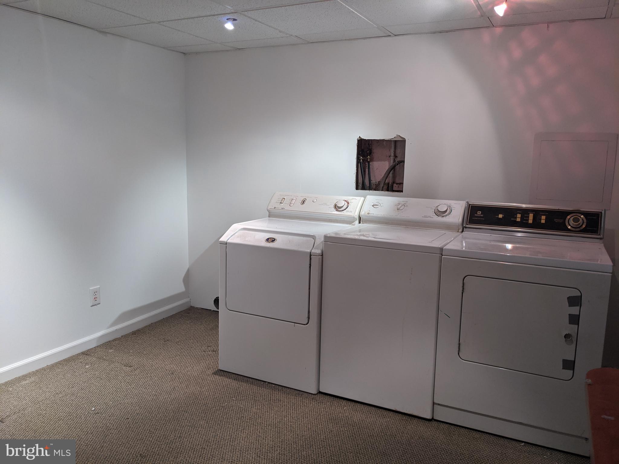 1189 Charter Road Warminster, PA 18974 - Photo 60 of 74 Laundry room