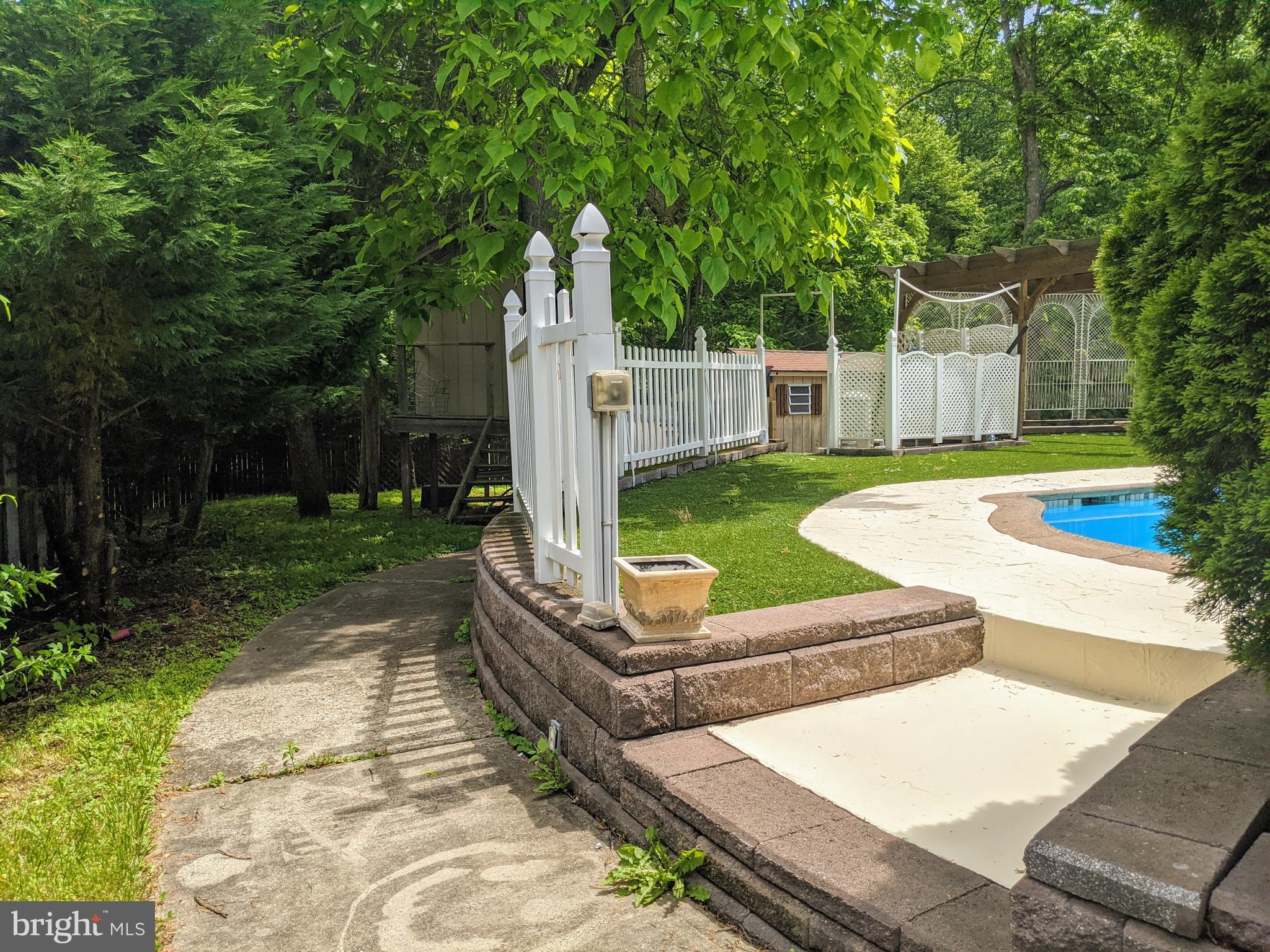 1189 Charter Road Warminster, PA 18974 - Photo 71 of 74 backyard path