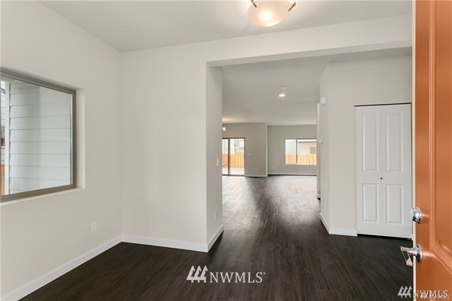 348 Partlon Street, Unit 93 Buckley, WA 98321 - Photo 4 of 21 Gallery Image 4