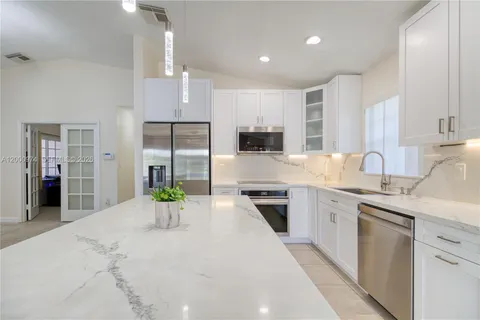 $599,900 | 17676 Southwest 6th Court, Pembroke Pines, FL 33029