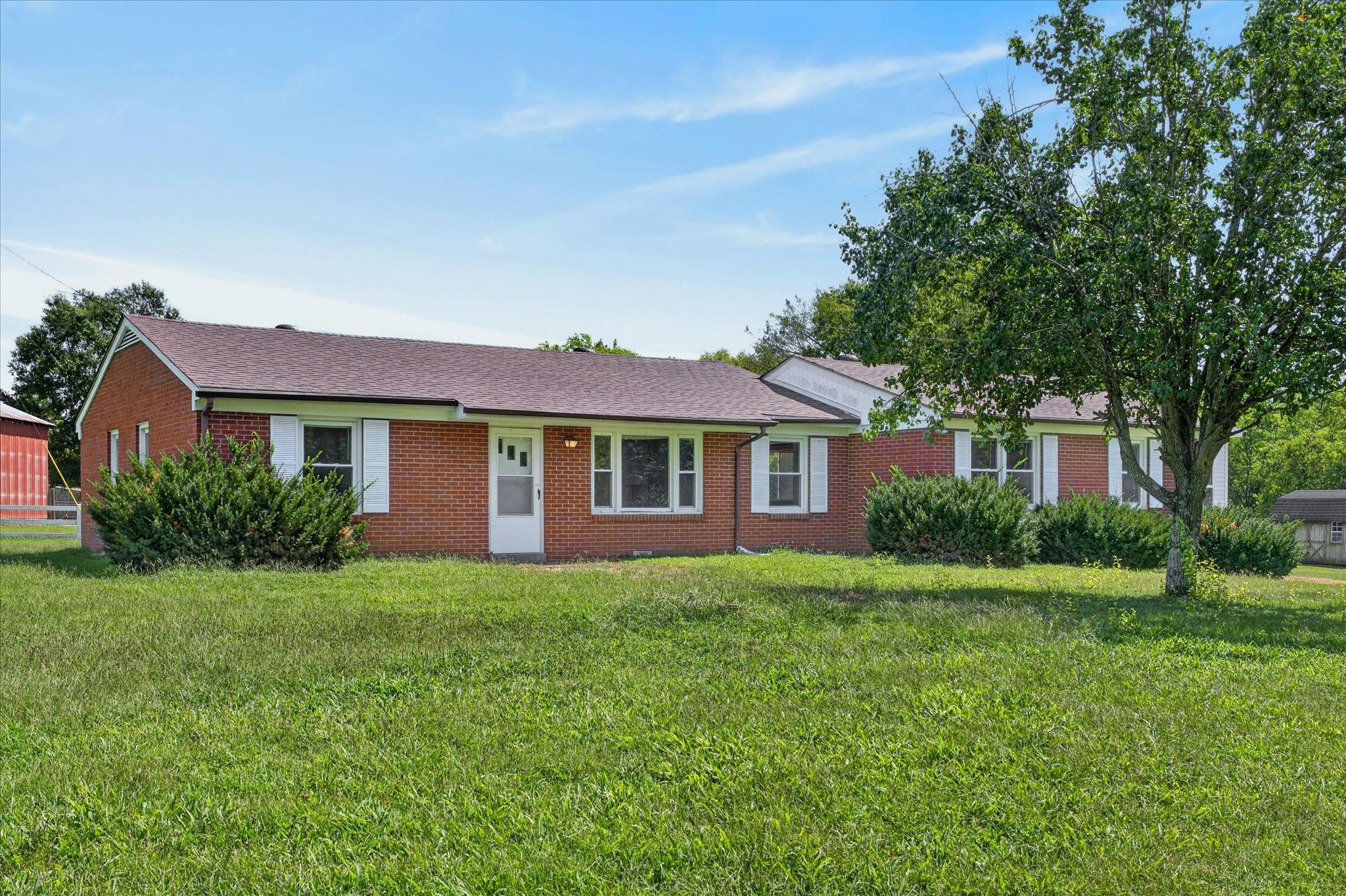 3252 Marthas Chapel Road Cunningham, TN 37052 - Photo 2 of 38 Gallery Image 2