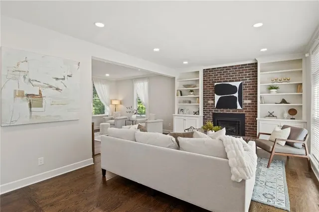 $729,900 | 2 Esker Rise, Victor, NY 14564