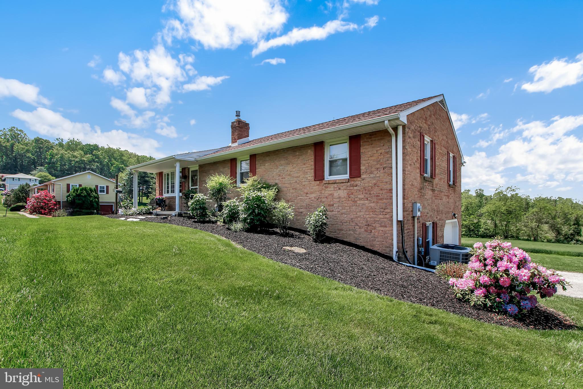 2092 Noss Road York, PA 17408 - Photo 7 of 50