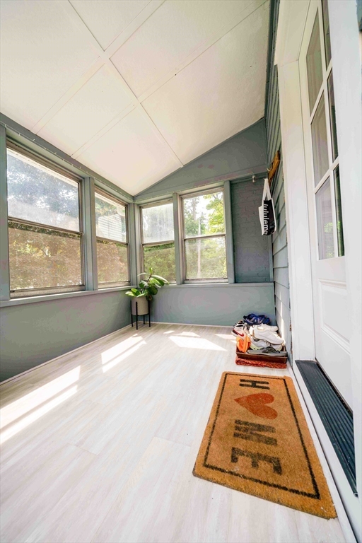 36 Redfield Road Wakefield, MA 01880 - Photo 22 of 41 Gallery Image 22