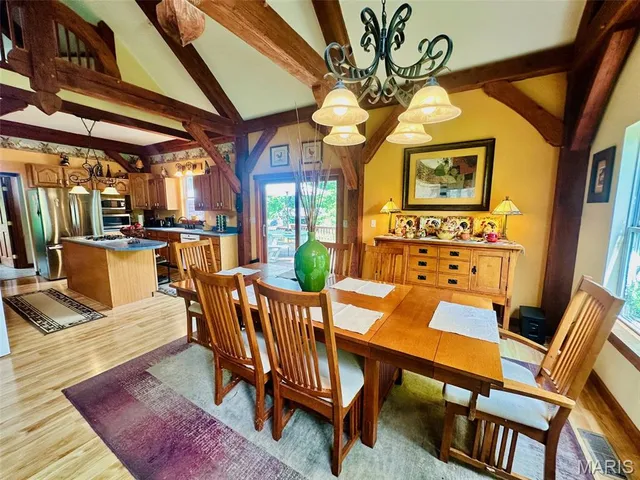 $1,100,000 | 11550 Huggins Road, Huggins, MO 65484