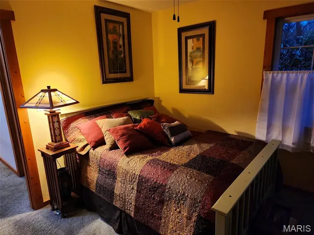 $1,100,000 | 11550 Huggins Road, Huggins, MO 65484