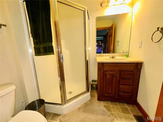 $1,100,000 | 11550 Huggins Road, Huggins, MO 65484