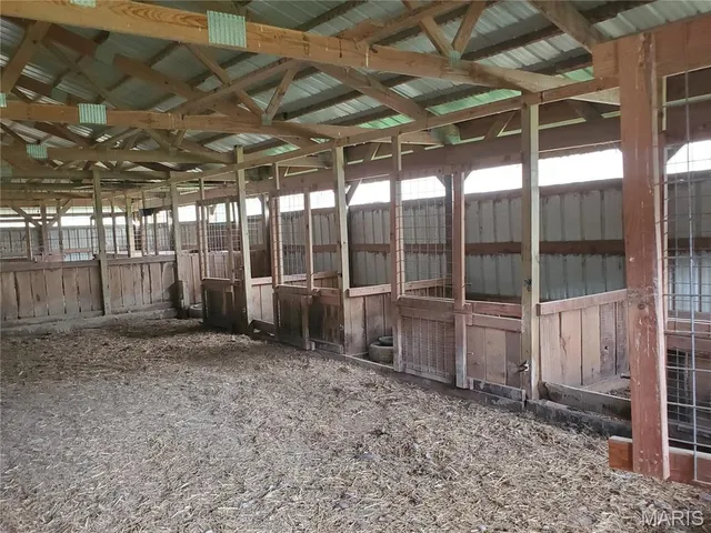 $1,100,000 | 11550 Huggins Road, Huggins, MO 65484