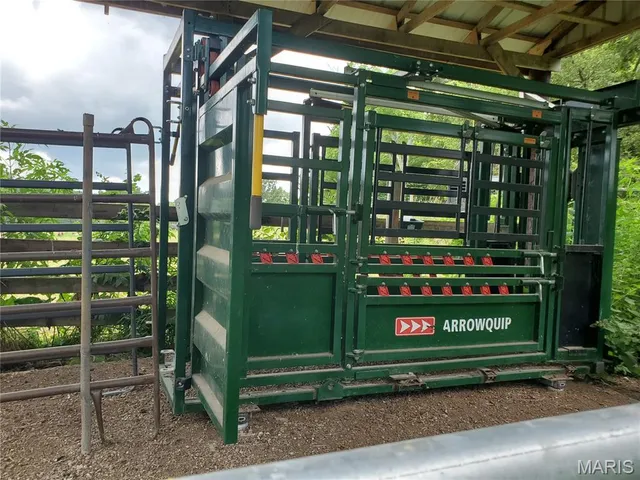 $1,100,000 | 11550 Huggins Road, Huggins, MO 65484