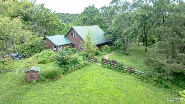 $1,100,000 | 11550 Huggins Road, Huggins, MO 65484