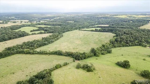 $1,100,000 | 11550 Huggins Road, Huggins, MO 65484