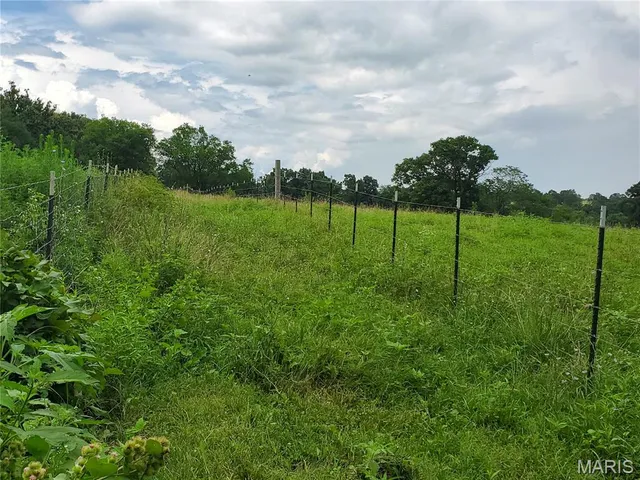 $1,100,000 | 11550 Huggins Road, Huggins, MO 65484