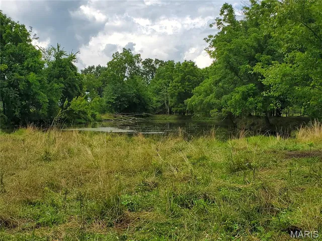 $1,100,000 | 11550 Huggins Road, Huggins, MO 65484