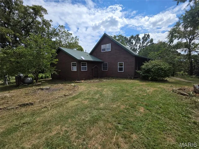 $1,100,000 | 11550 Huggins Road, Huggins, MO 65484