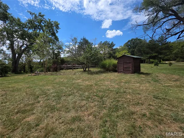 $1,100,000 | 11550 Huggins Road, Huggins, MO 65484