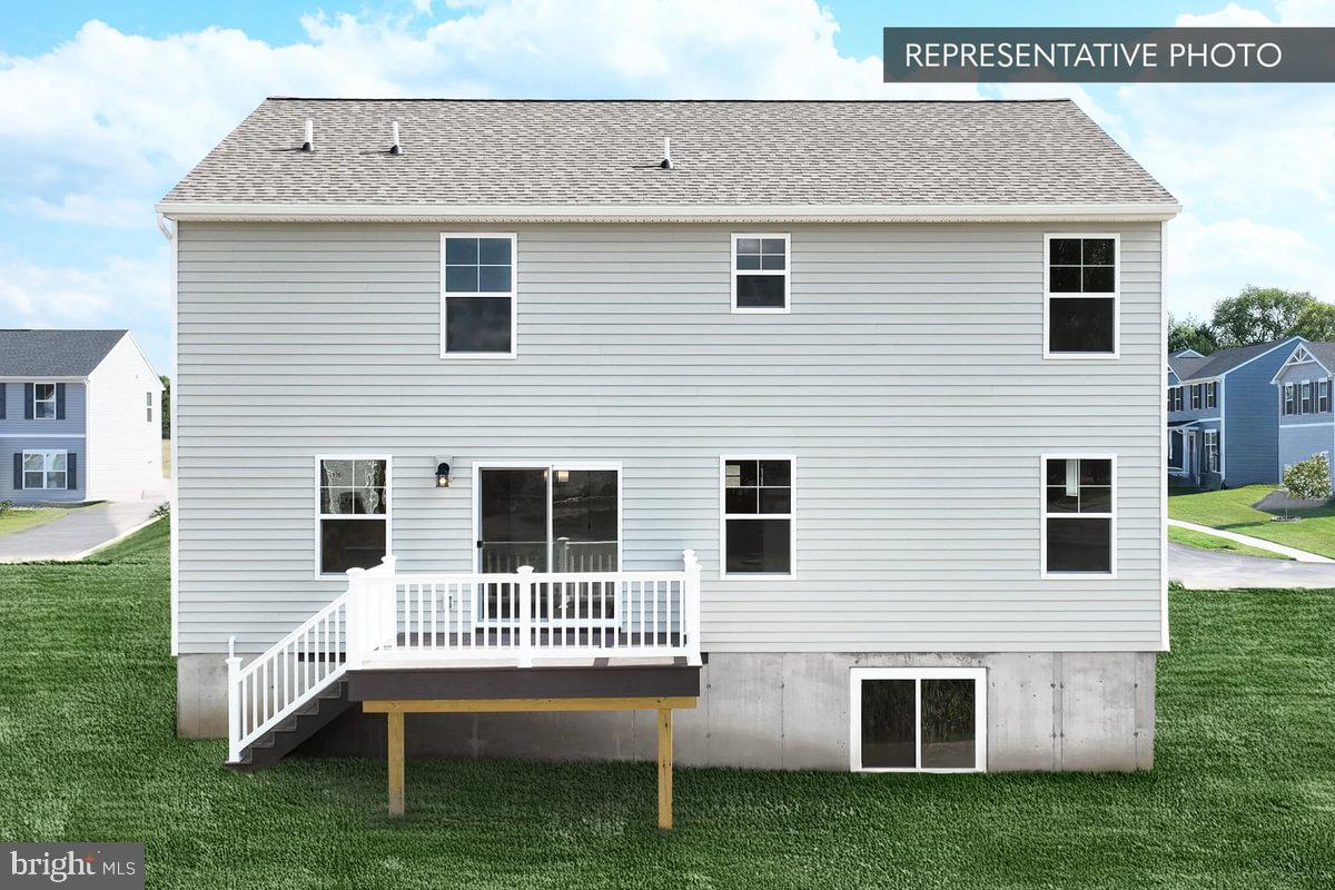 2452 Ventnor Avenue Reading, PA 19605 - Photo 2 of 14