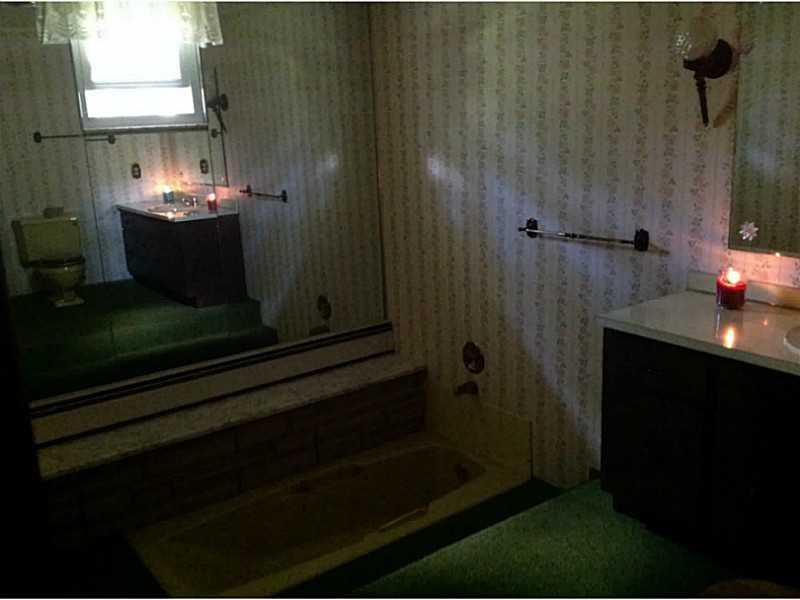 3821 Sardis Road Plum, PA 15239 - Photo 8 of 20 Other. Main Bathroom