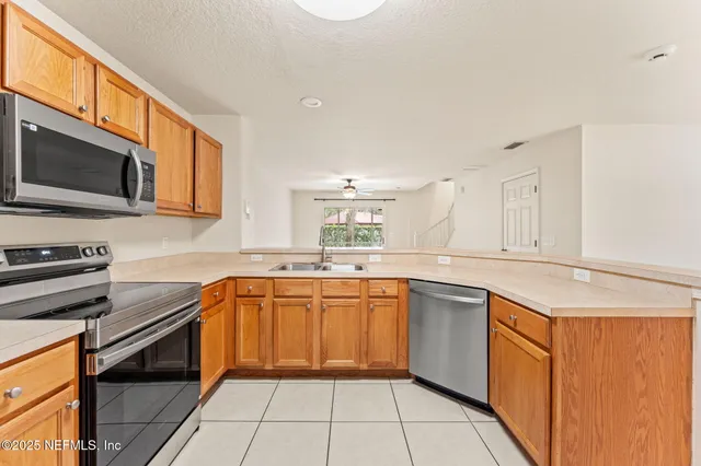 $1,699 | 8550 Argyle Business Loop, Unit 1602, Jacksonville, FL 32244