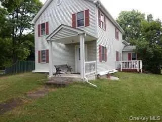 $1,950 | 21 Broadway, Unit 2, Tivoli, NY 12583