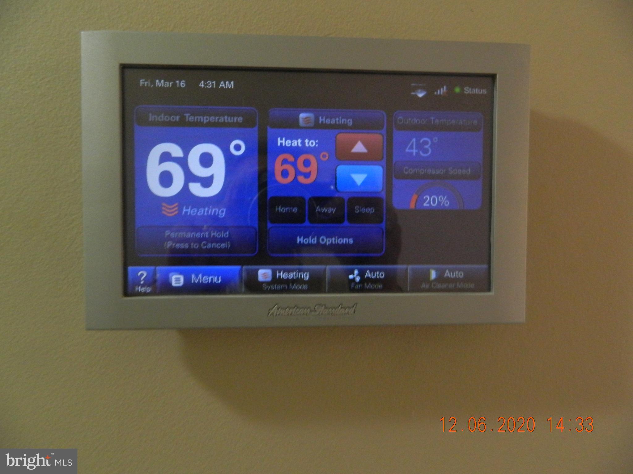 161 Spring Dale Drive Charles Town, WV 25414 - Photo 10 of 39 Digital control panel