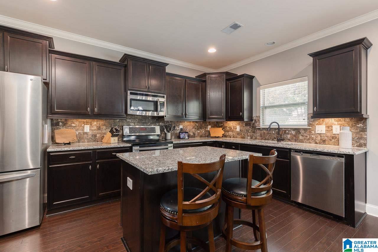 1027 Merion Drive Calera, AL 35040 - Photo 9 of 39