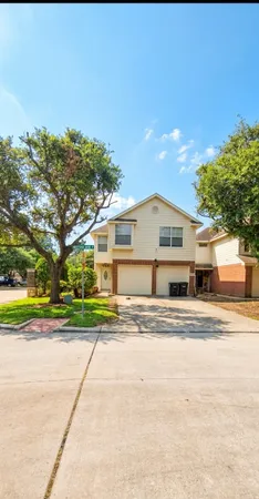$195,000 | 15642 Kiplands Bend Drive, Houston, TX 77014