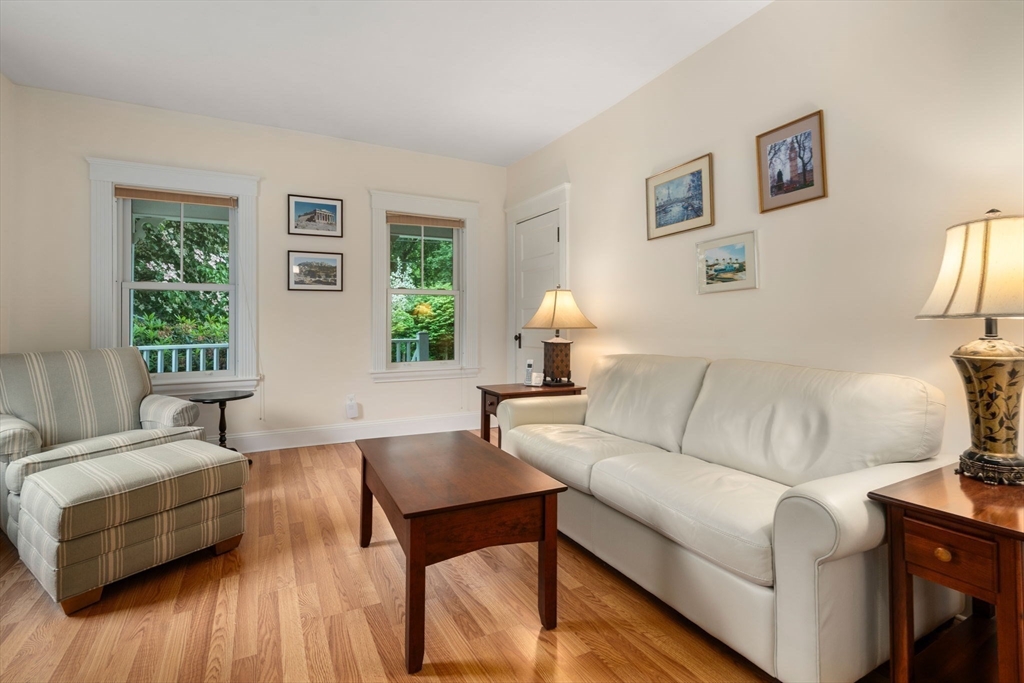 8 Orchard Terrace Maynard, MA 01754 - Photo 8 of 34