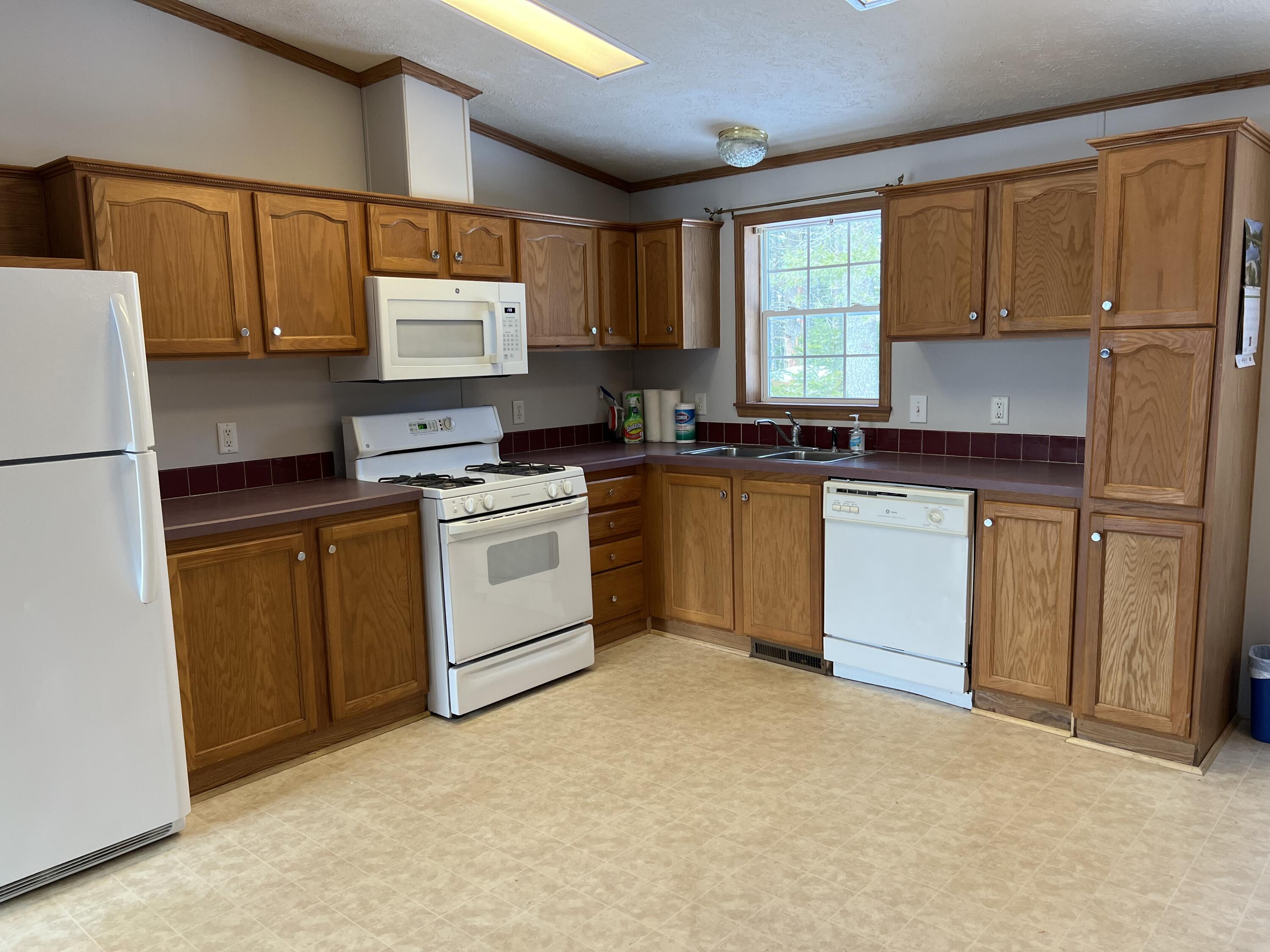 547 Bangor Road Ellsworth, ME 04605 - Photo 2 of 24 547 Bangor Road, Ellsworth, ME