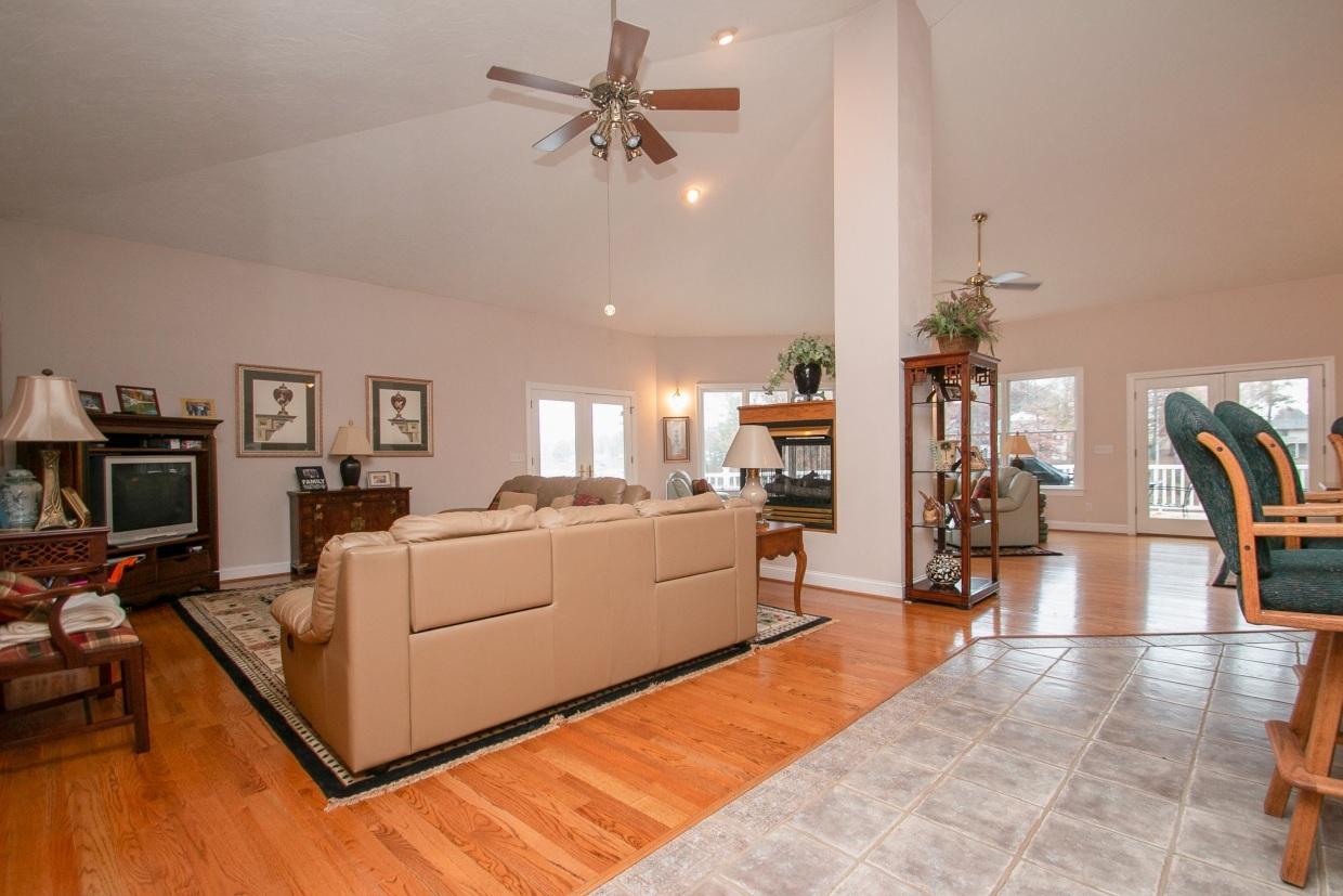 370 Woodbrook Road Moneta, VA 24121 - Photo 11 of 88 img_2412
