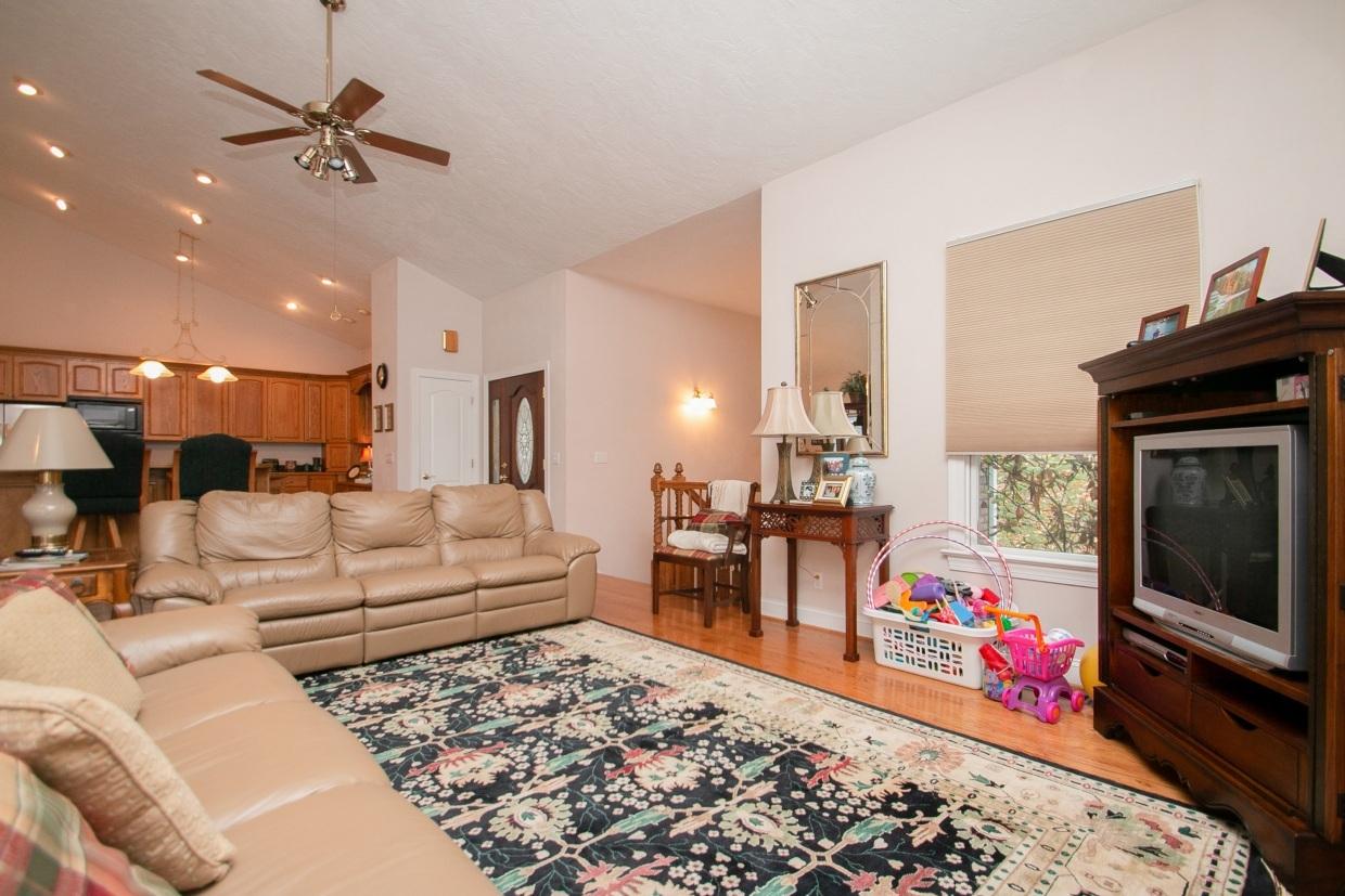 370 Woodbrook Road Moneta, VA 24121 - Photo 14 of 88 img_2418