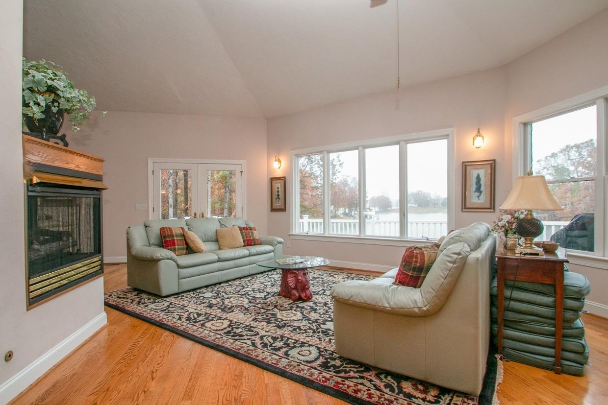 370 Woodbrook Road Moneta, VA 24121 - Photo 19 of 88 img_2431