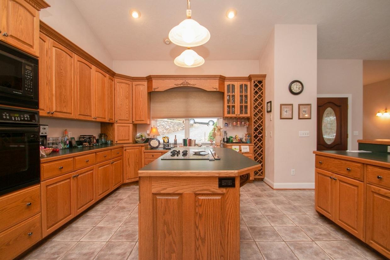 370 Woodbrook Road Moneta, VA 24121 - Photo 29 of 88 img_2452