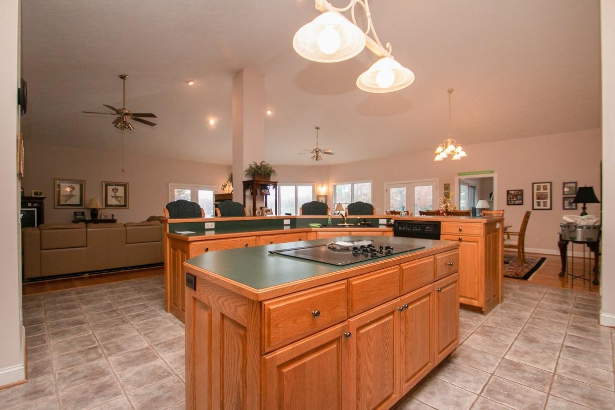 370 Woodbrook Road Moneta, VA 24121 - Photo 33 of 88 img_2462