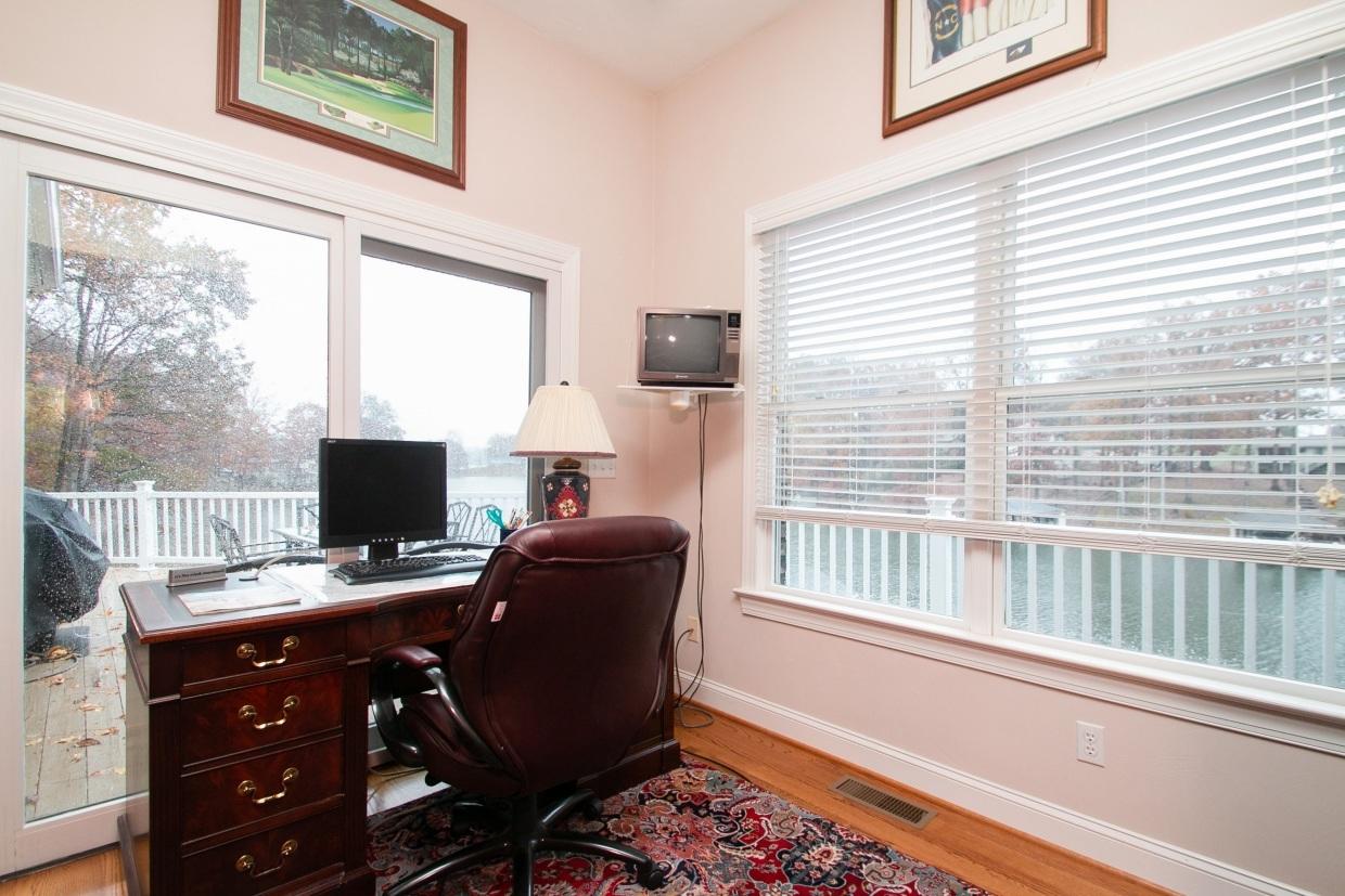 370 Woodbrook Road Moneta, VA 24121 - Photo 38 of 88 img_2468