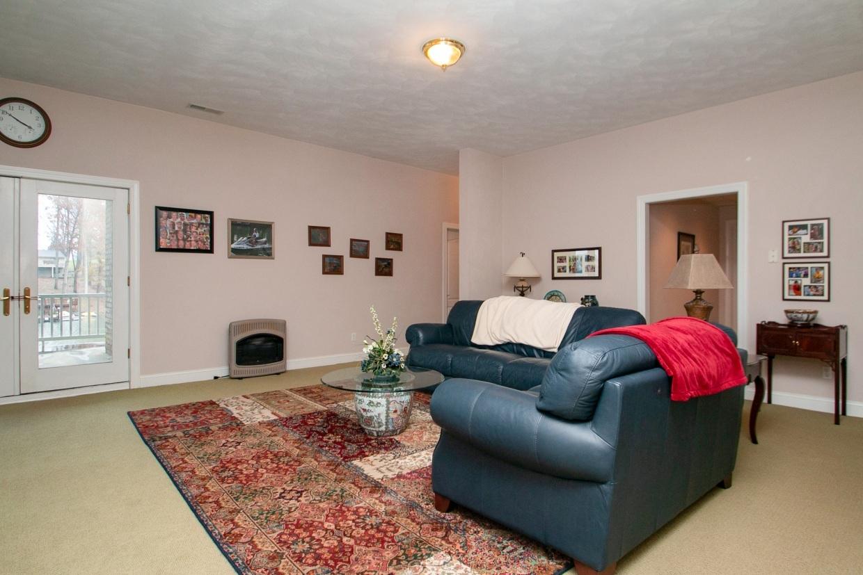 370 Woodbrook Road Moneta, VA 24121 - Photo 56 of 88 img_2494